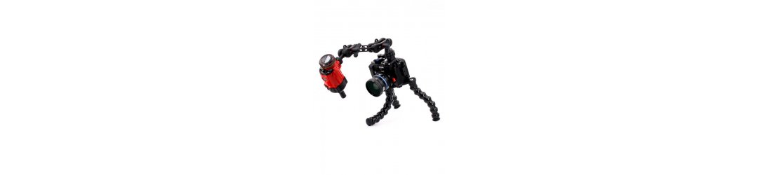 UNDERWATER TRIPOD WITH FLEXARM AND  1/4-20 UNC MALE THREADED  FOR CAMERAS