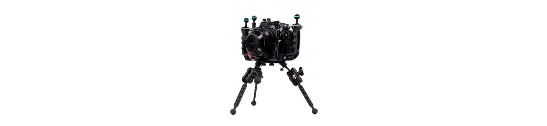 UNDERWATER TRIPOD